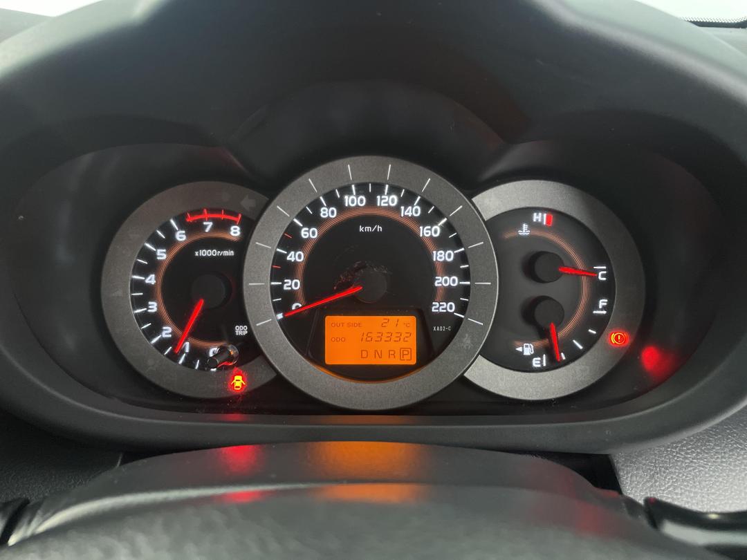 Photo '21' of Toyota Rav4