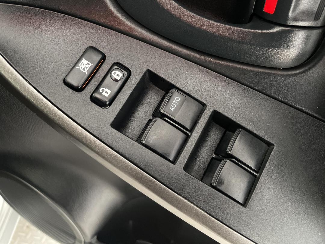 Photo '23' of Toyota Rav4