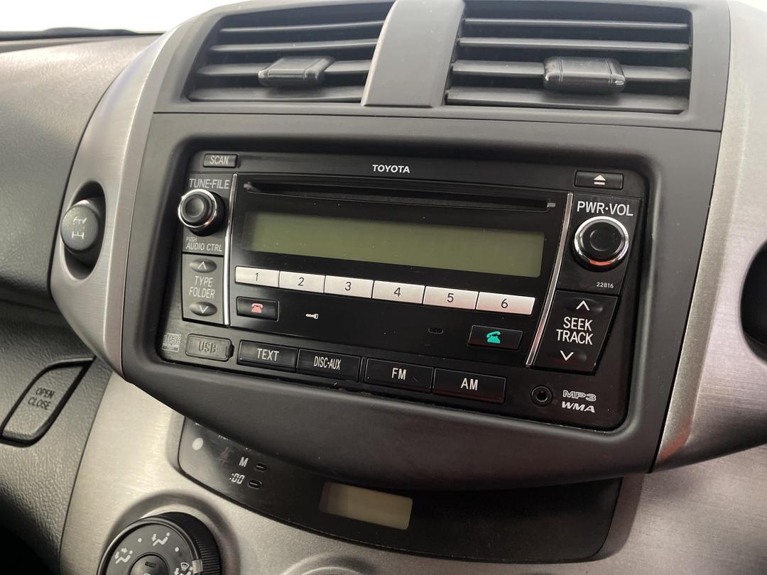 Photo '27' of Toyota Rav4