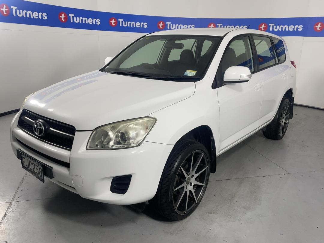 Photo '4' of Toyota Rav4
