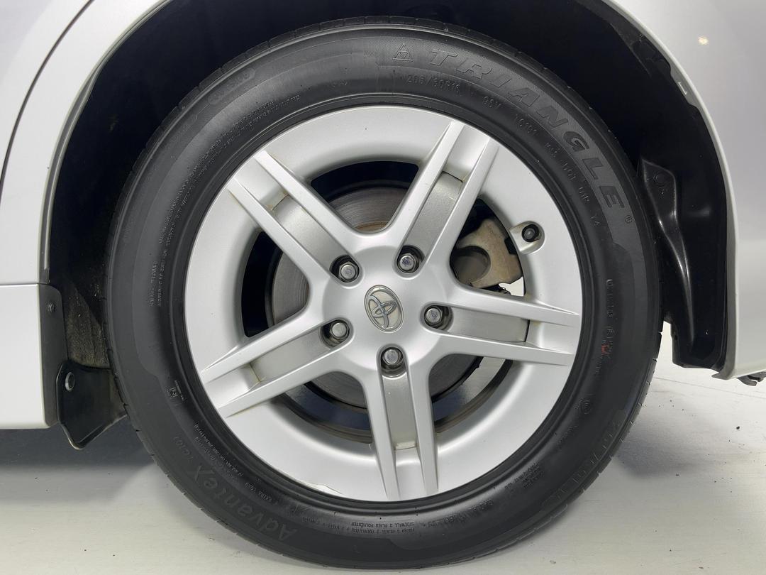 Photo '11' of Toyota SAI