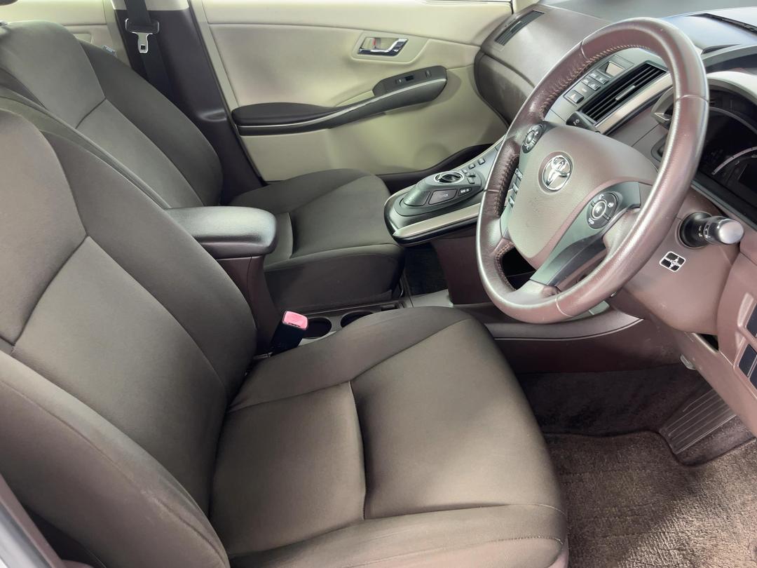 Photo '16' of Toyota SAI