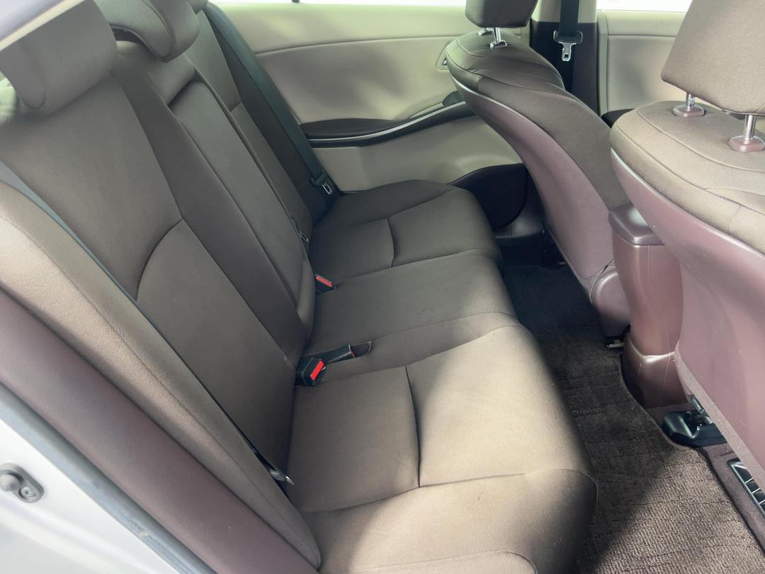 Photo '20' of Toyota SAI
