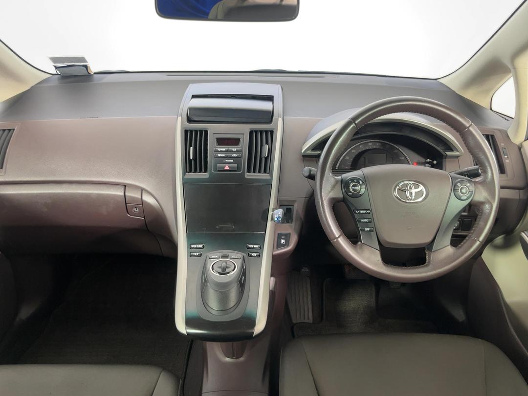 Photo '17' of Toyota SAI