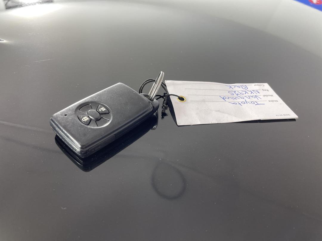 Photo '22' of Toyota Vanguard