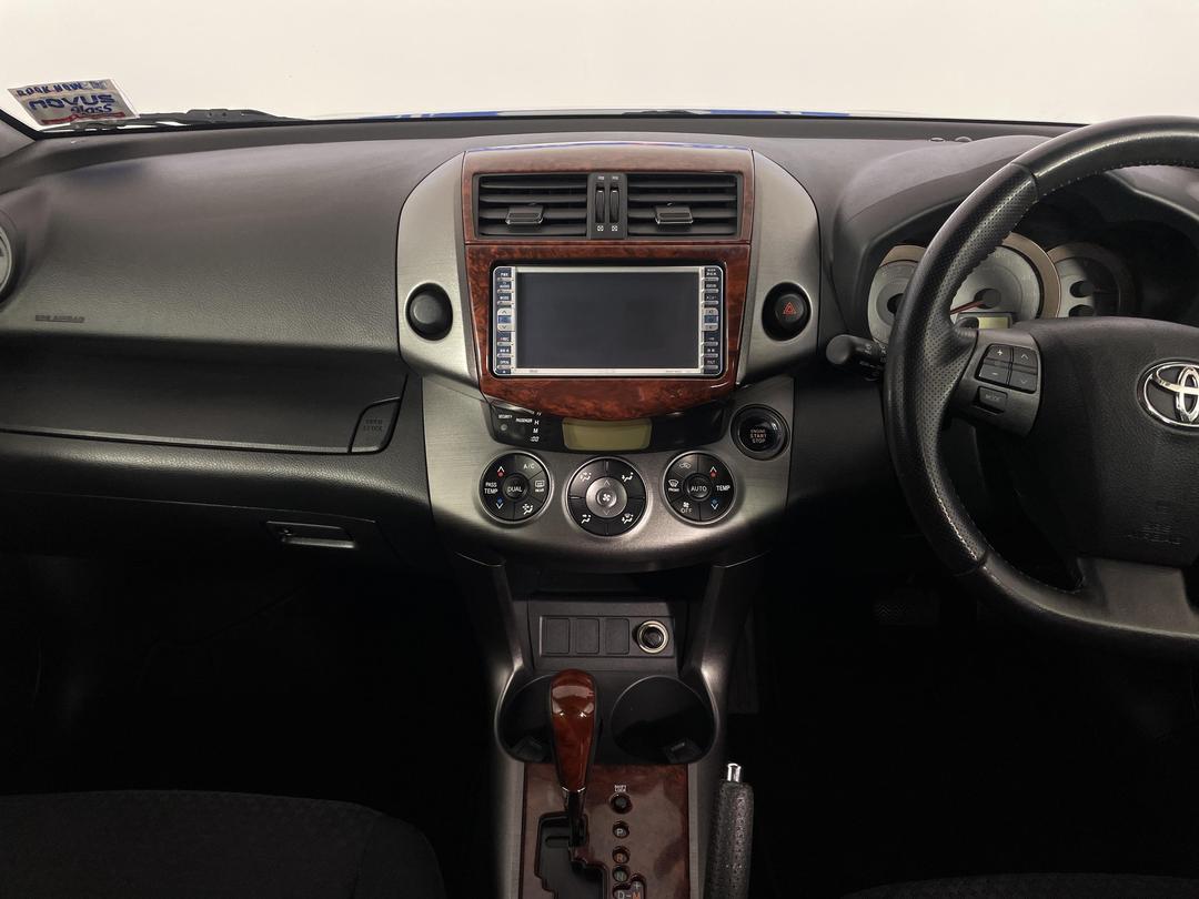 Photo '18' of Toyota Vanguard