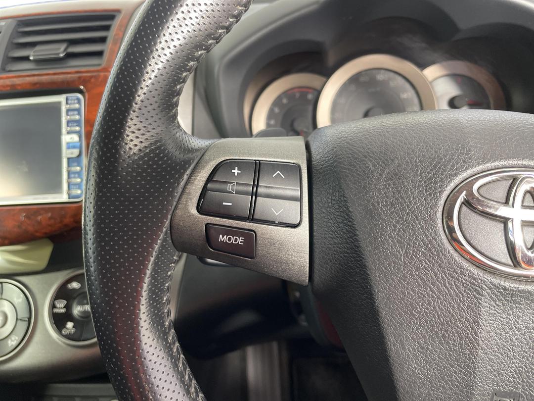 Photo '25' of Toyota Vanguard