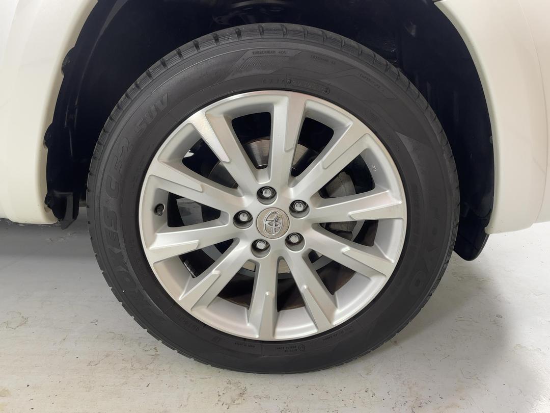Photo '1' of Toyota Vanguard