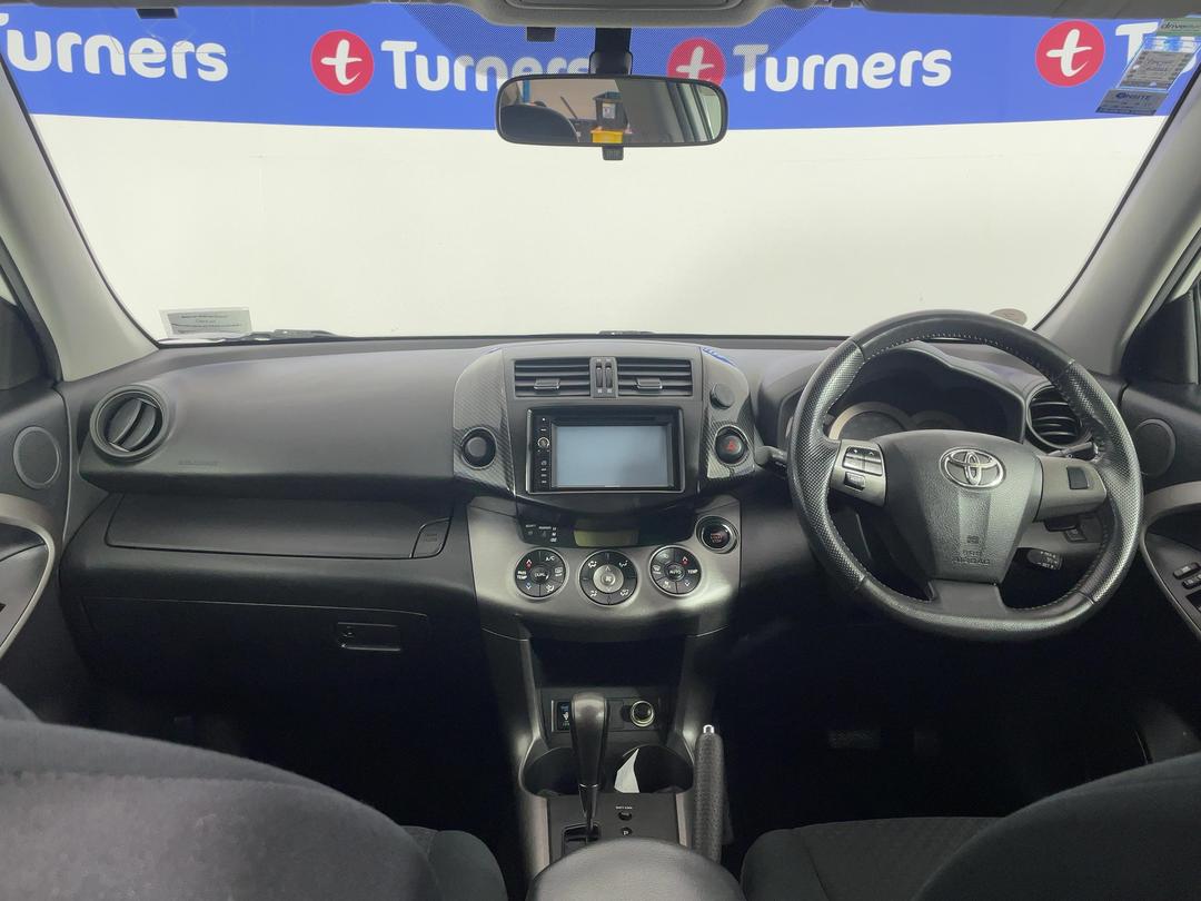 Photo '11' of Toyota Vanguard