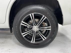 Photo '11' of Toyota Vanguard