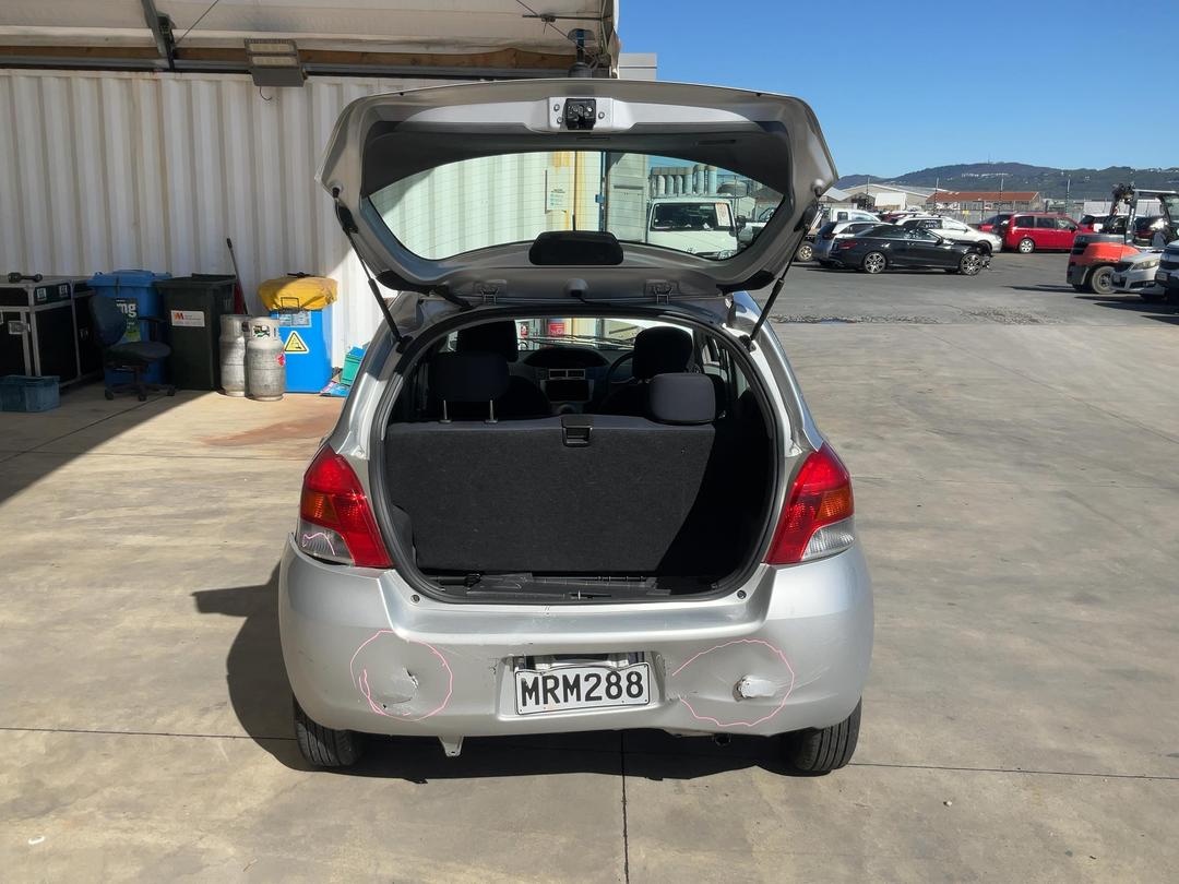 Photo '26' of Toyota Vitz
