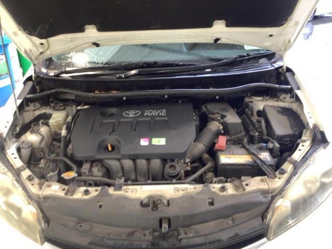 Photo '2' of Toyota Wish