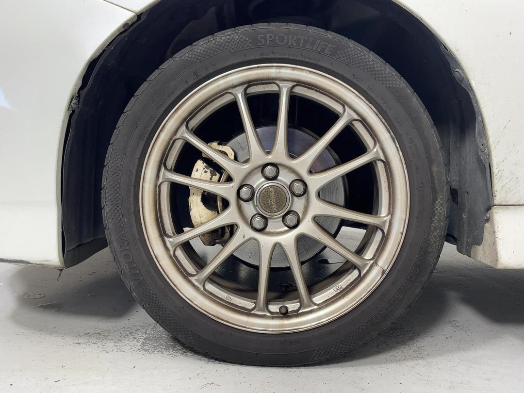 Photo '10' of Toyota Wish