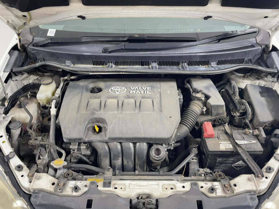 Photo '13' of Toyota Wish