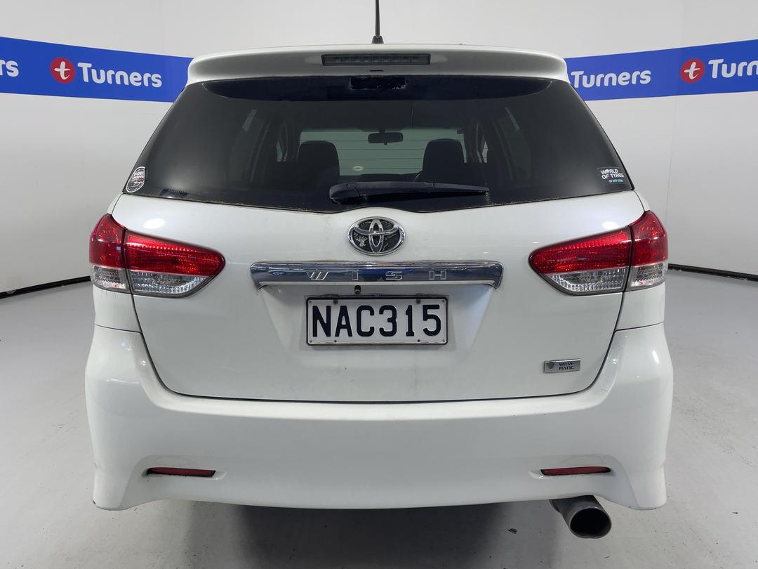 Photo '6' of Toyota Wish