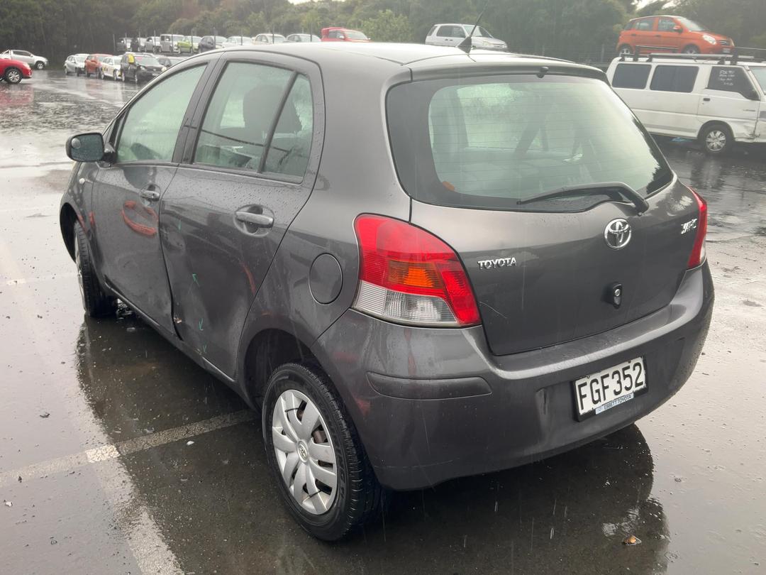 Photo '3' of Toyota Yaris T130 Photo '3' of Toyota Yaris T130