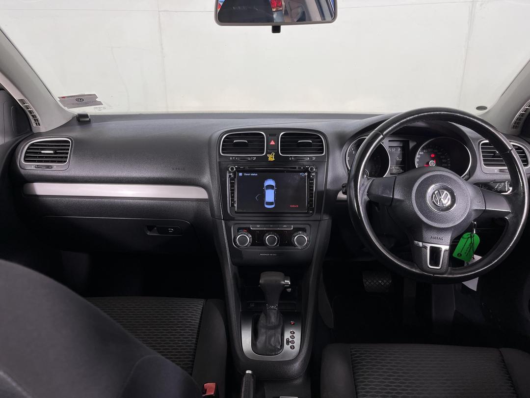 Photo '13' of Volkswagen Golf VI 77KW TSI