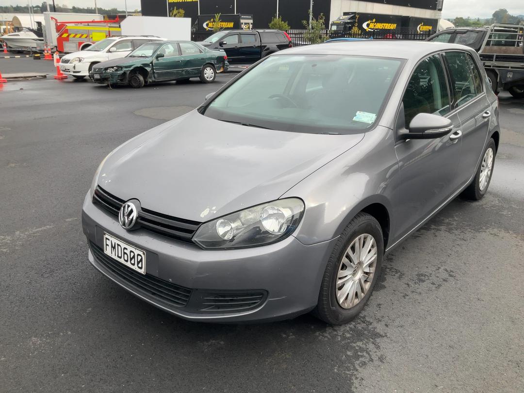 Photo '20' of Volkswagen Golf VI 77KW TSI