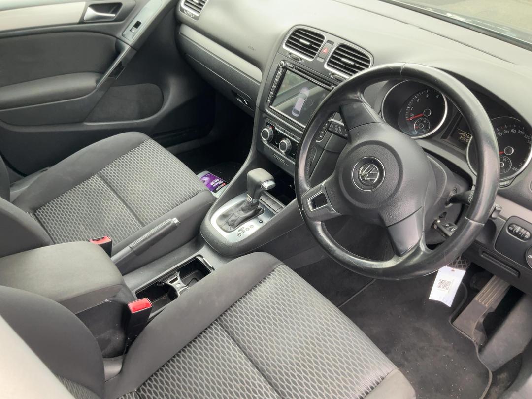 Photo '25' of Volkswagen Golf VI 77KW TSI