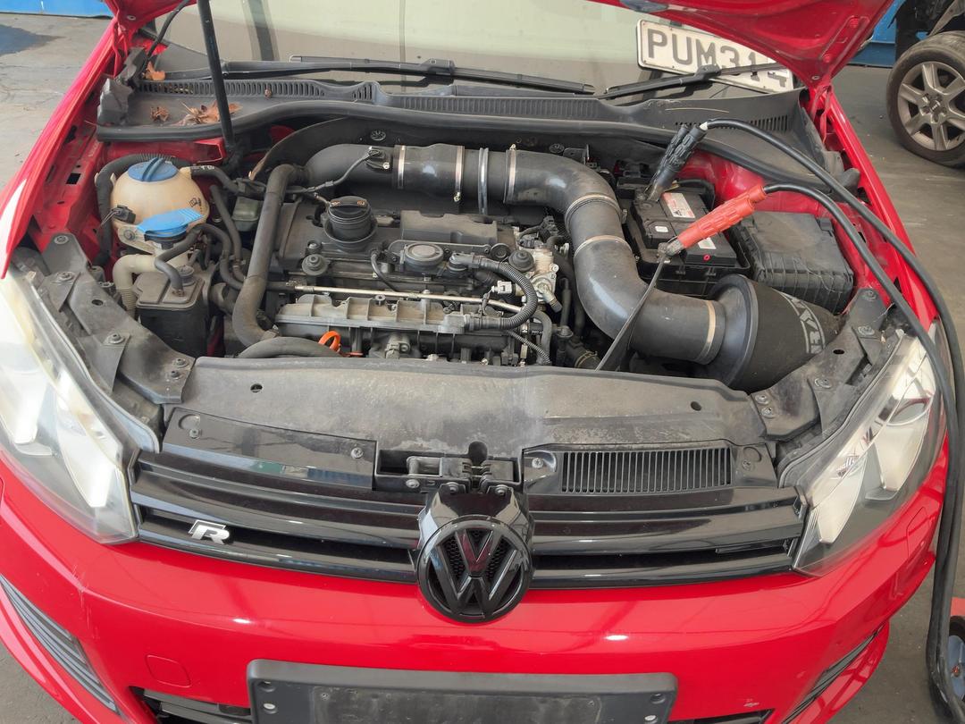 Photo '20' of Volkswagen Golf R 199KW