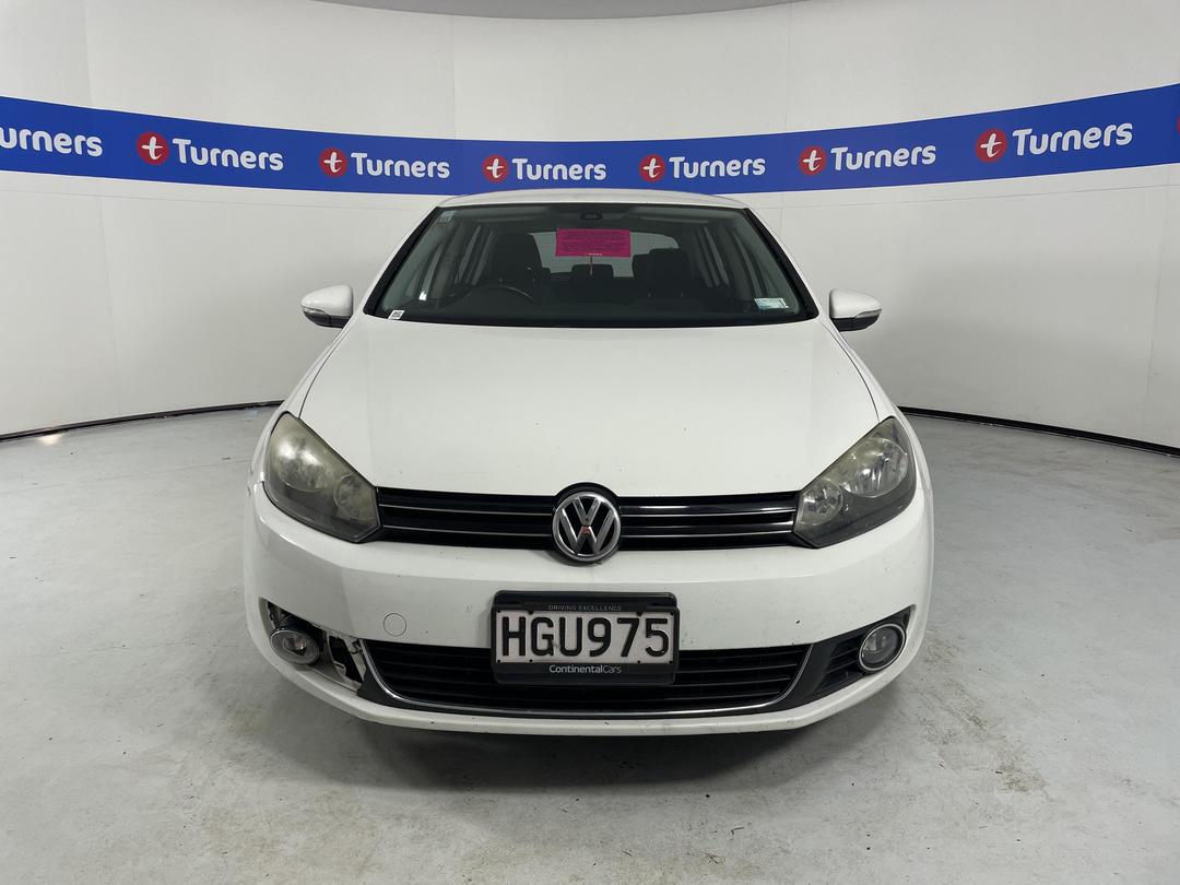 Photo '2' of Volkswagen Golf TSI