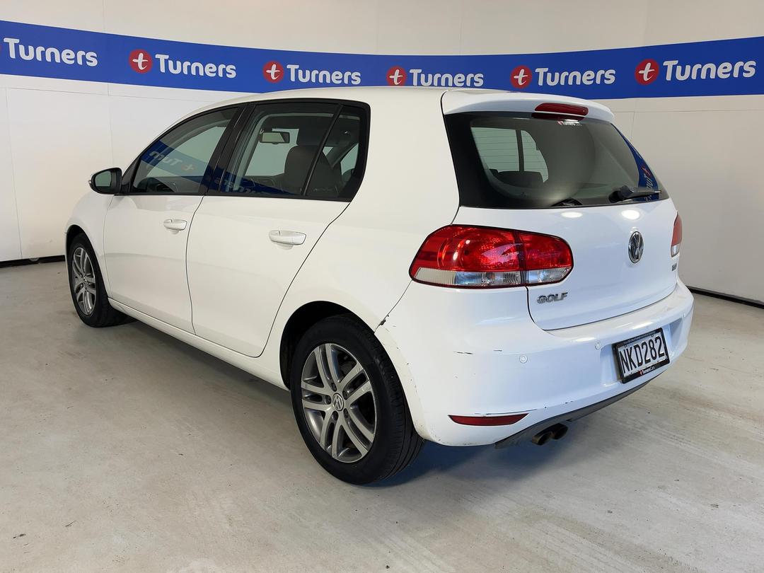 Photo '5' of Volkswagen Golf
