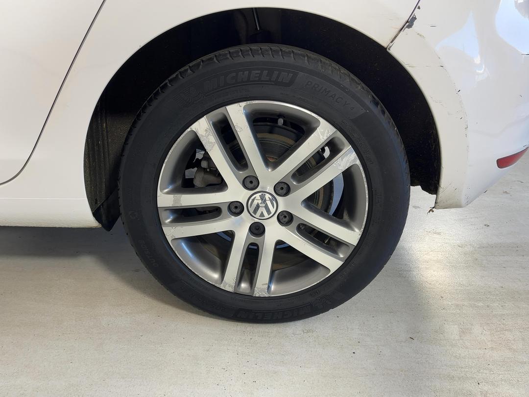 Photo '11' of Volkswagen Golf
