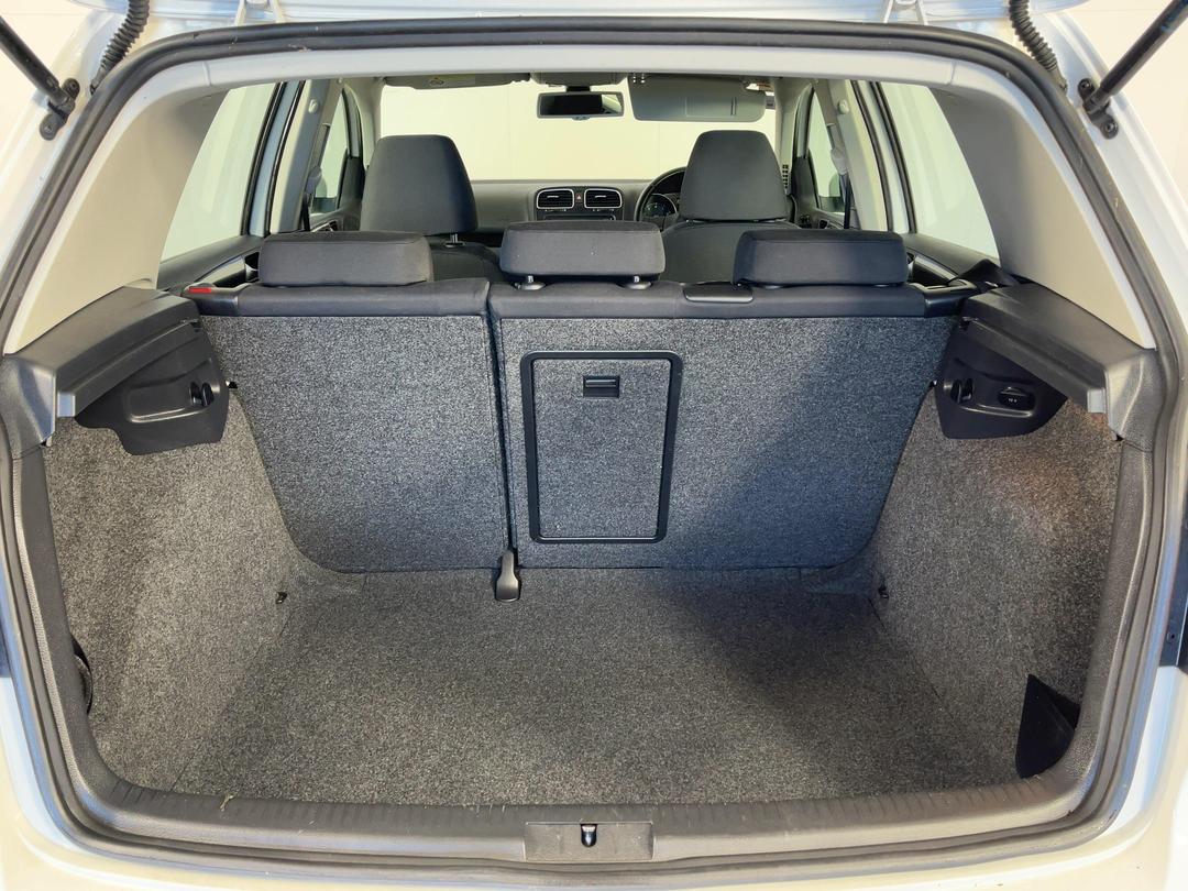 Photo '14' of Volkswagen Golf