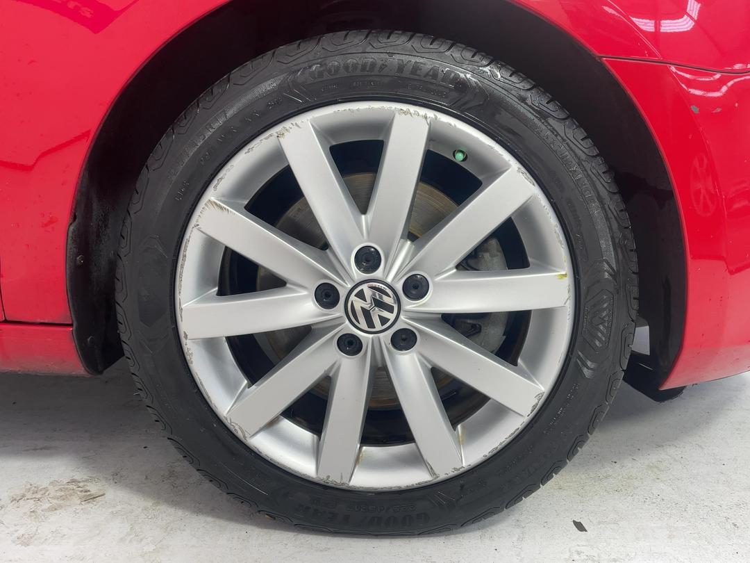 Photo '9' of Volkswagen Golf