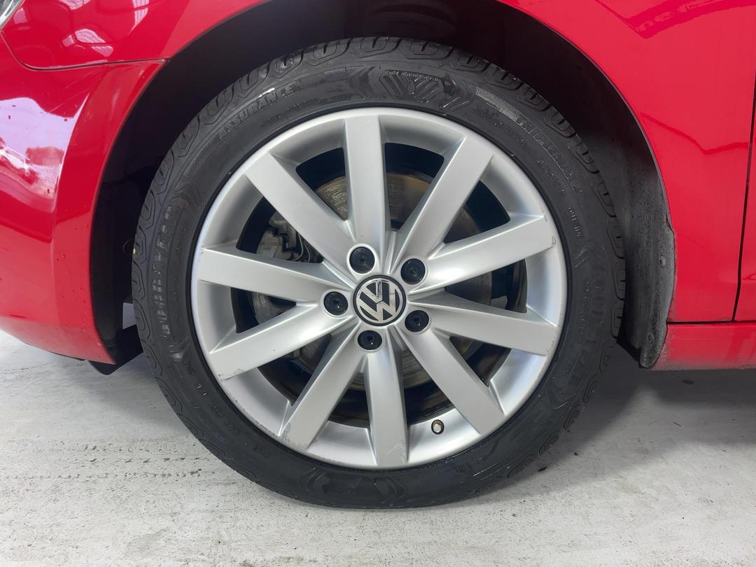 Photo '10' of Volkswagen Golf