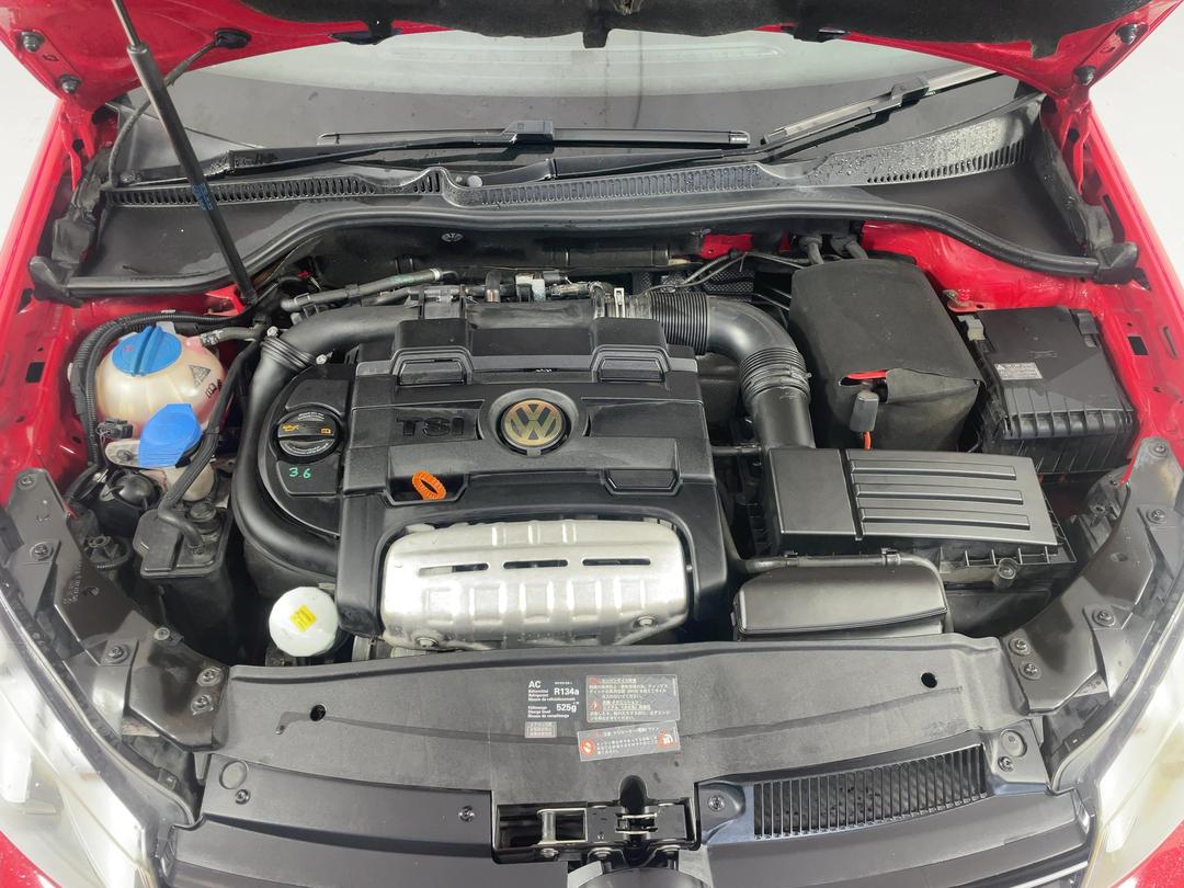 Photo '13' of Volkswagen Golf