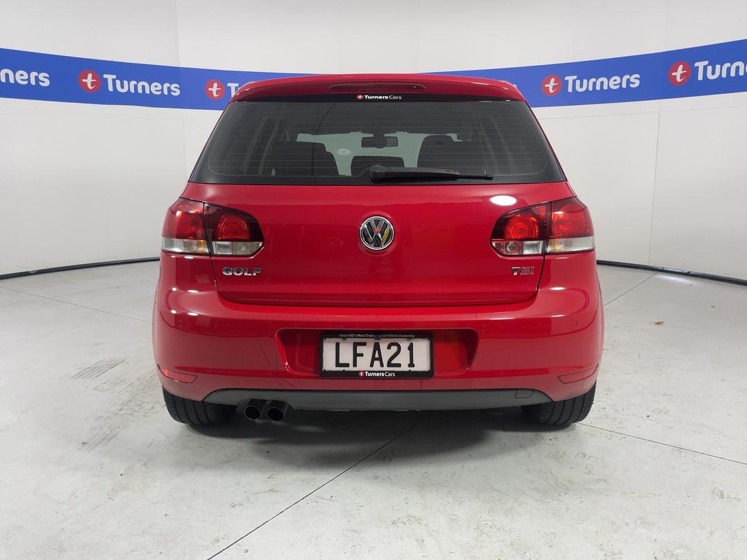 Photo '6' of Volkswagen Golf