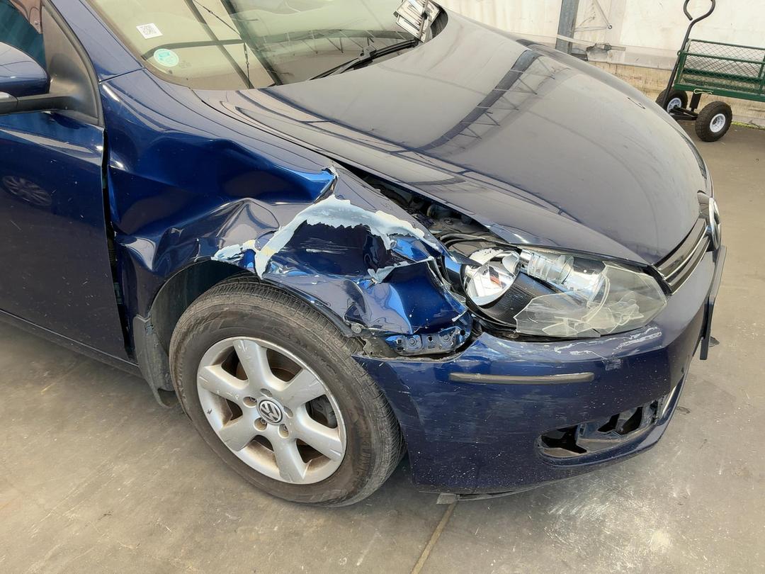 Photo '3' of Volkswagen Golf Photo '3' of Volkswagen Golf