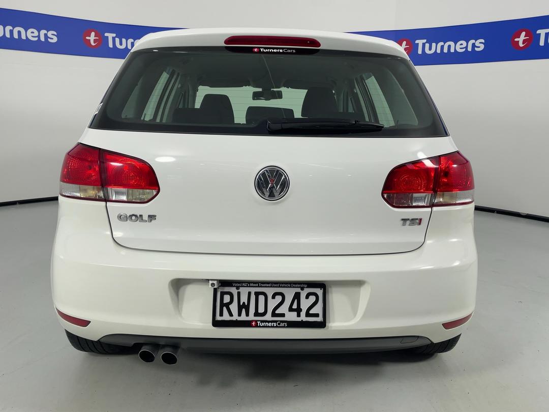 Photo '6' of Volkswagen Golf