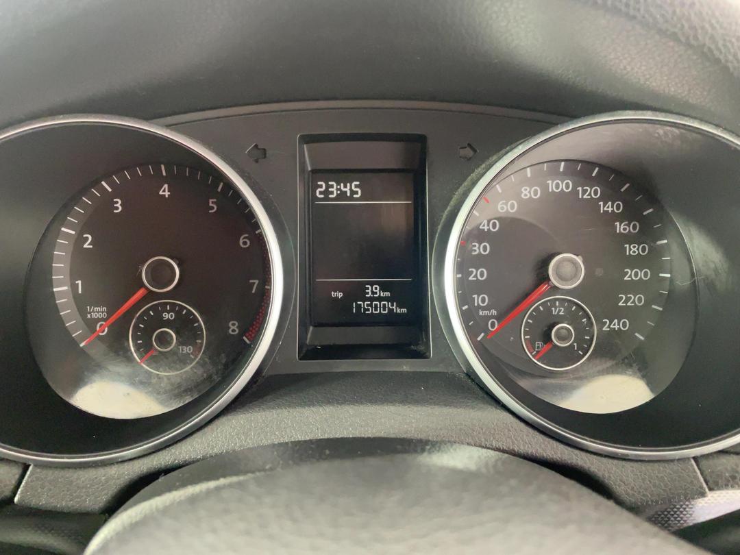 Photo '21' of Volkswagen Golf