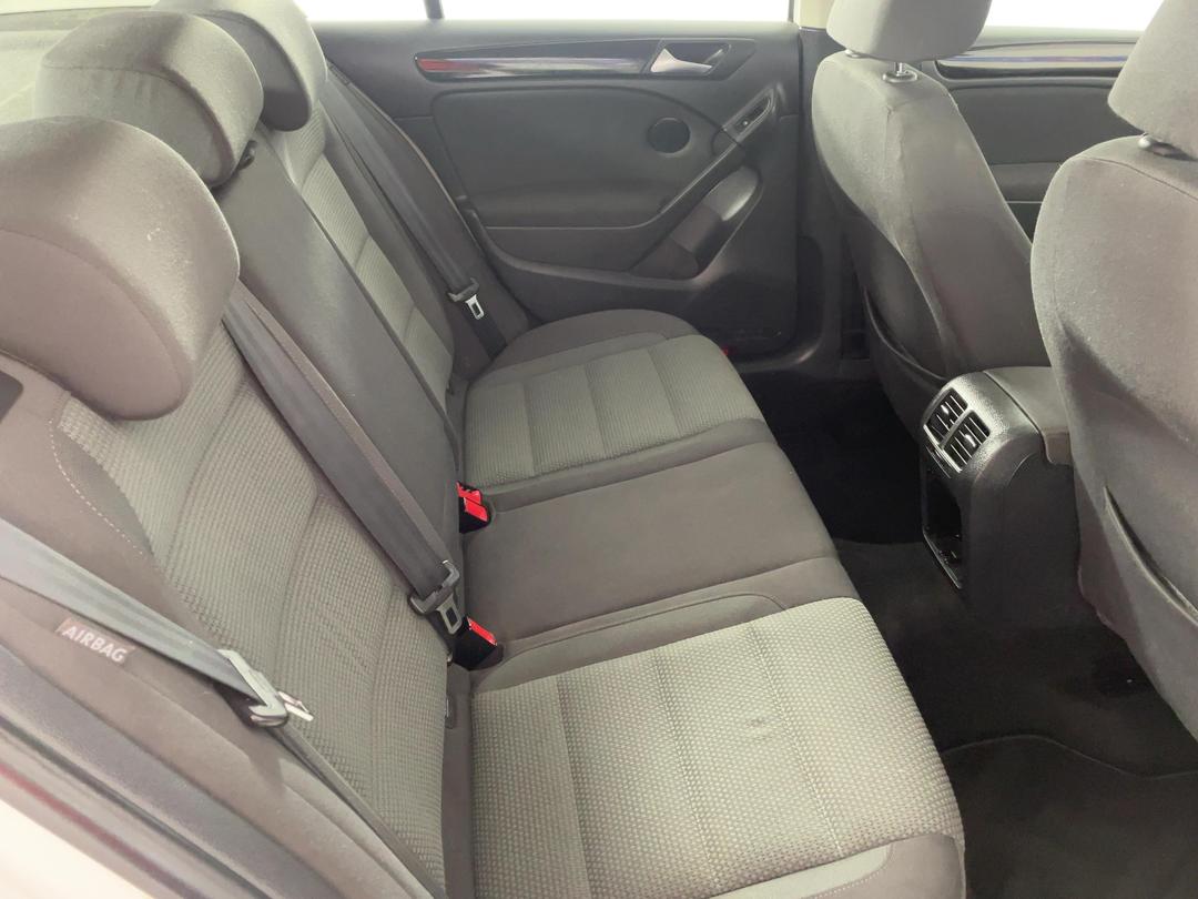 Photo '20' of Volkswagen Golf