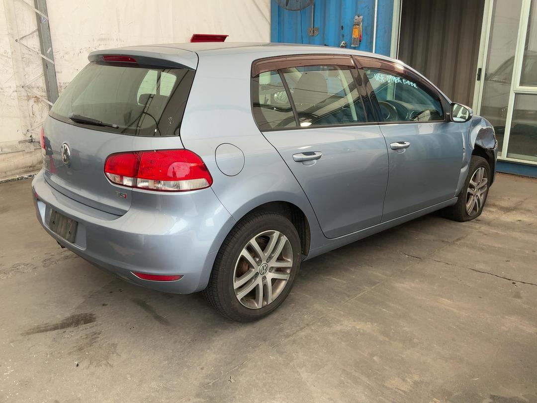 Photo '9' of Volkswagen Golf 1.4 90KW Photo '9' of Volkswagen Golf 1.4 90KW