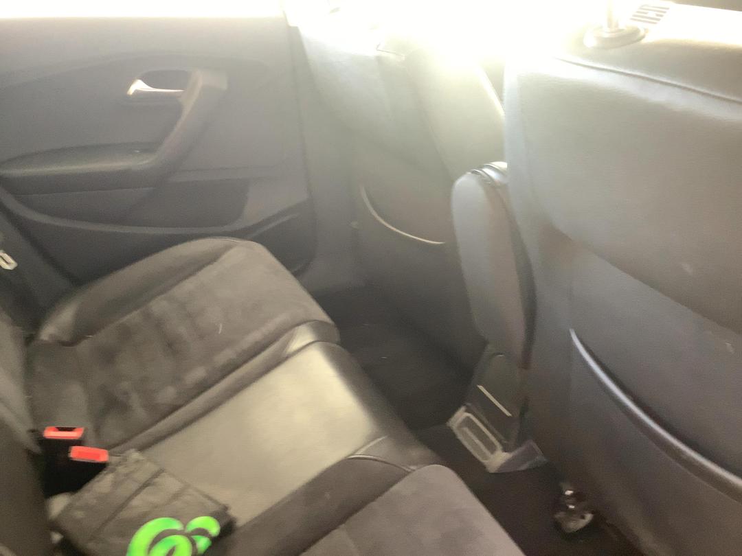 Photo '10' of Volkswagen Polo 77KW TSI