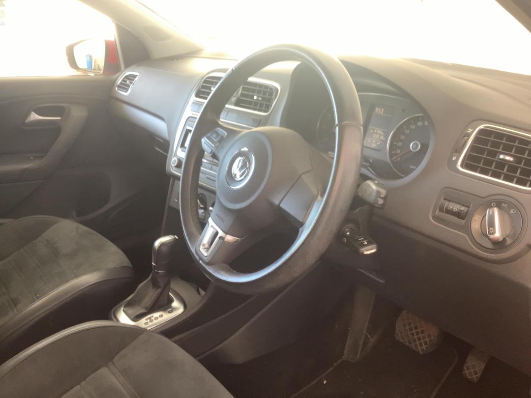 Photo '14' of Volkswagen Polo 77KW TSI