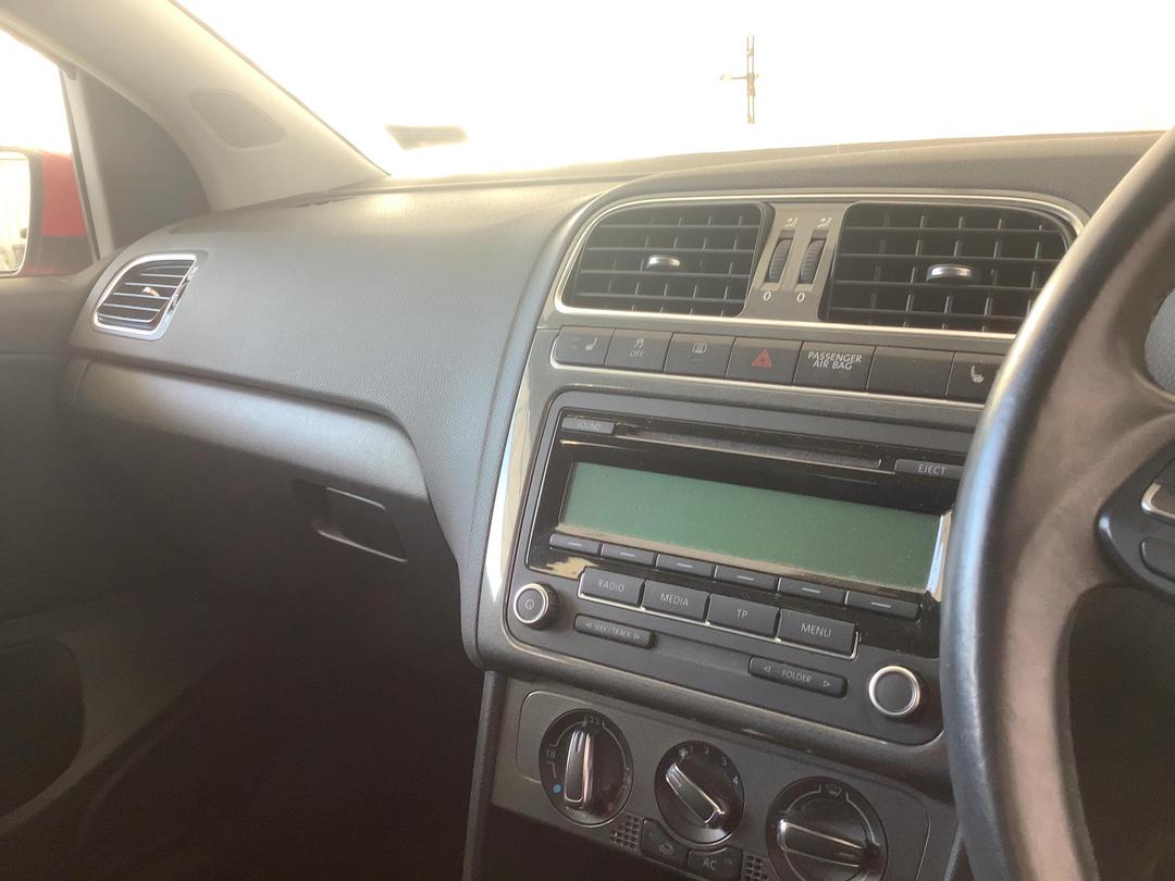 Photo '19' of Volkswagen Polo 77KW TSI