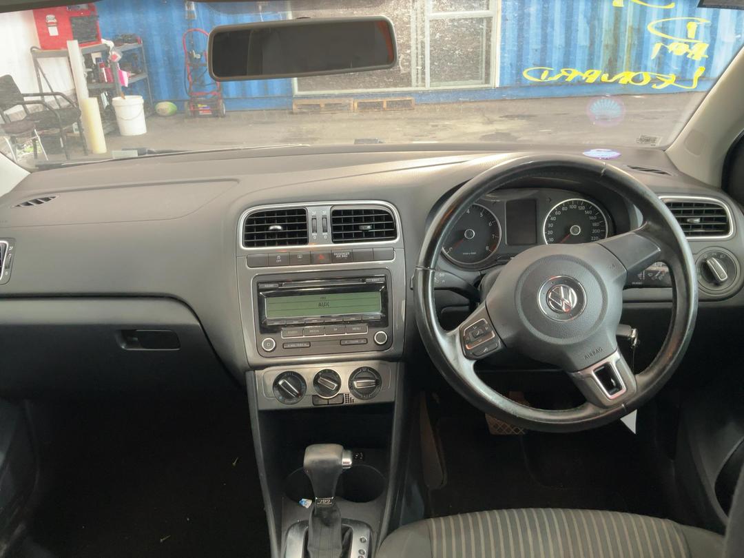 Photo '16' of Volkswagen Polo 77KW TSI