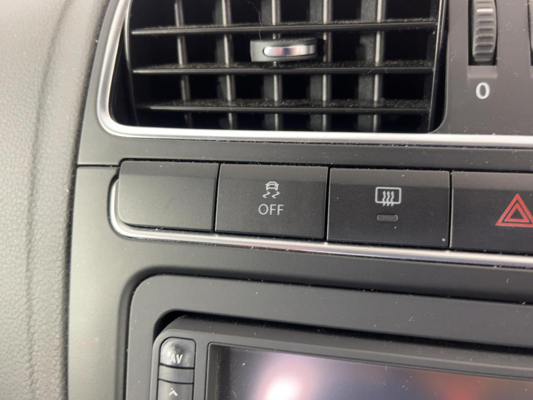 Photo '24' of Volkswagen Polo