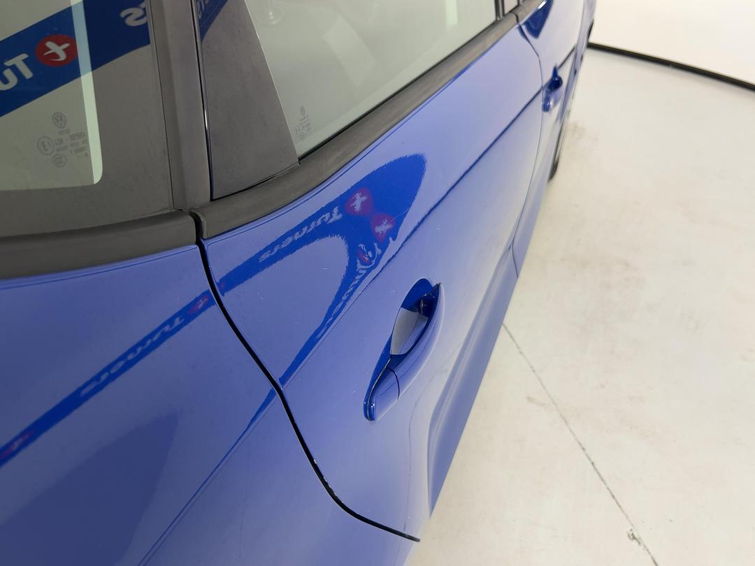 Photo '32' of Volkswagen Polo