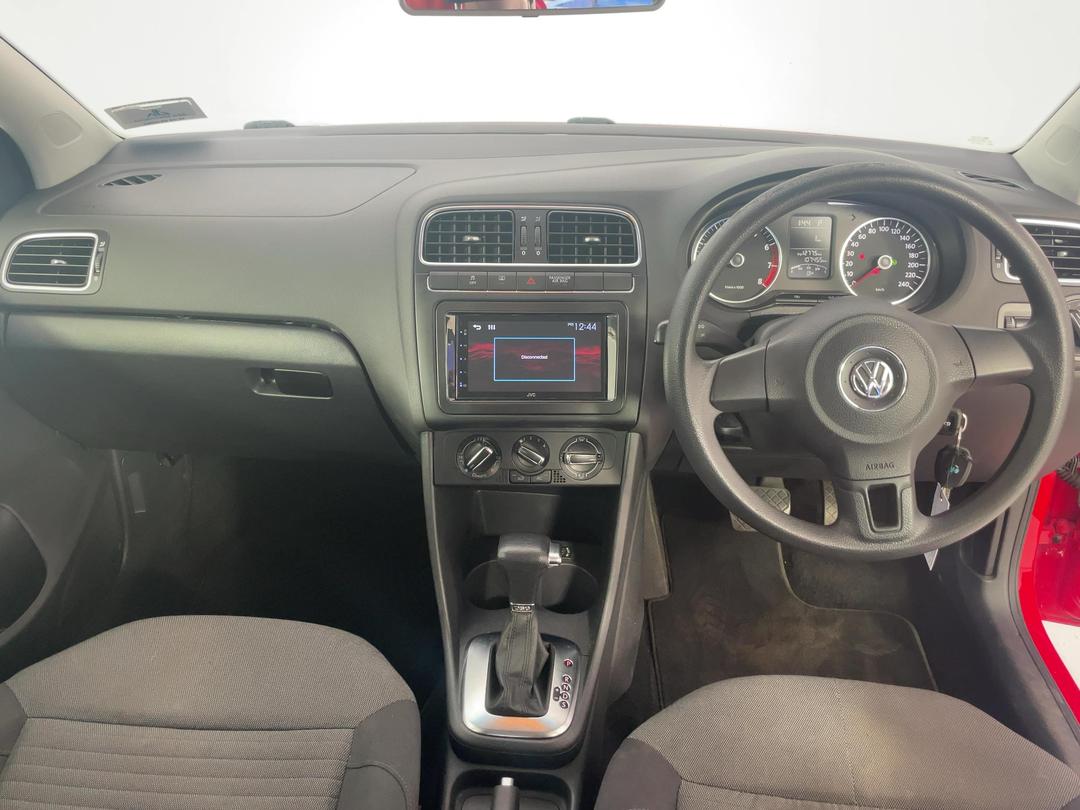 Photo '17' of Volkswagen Polo