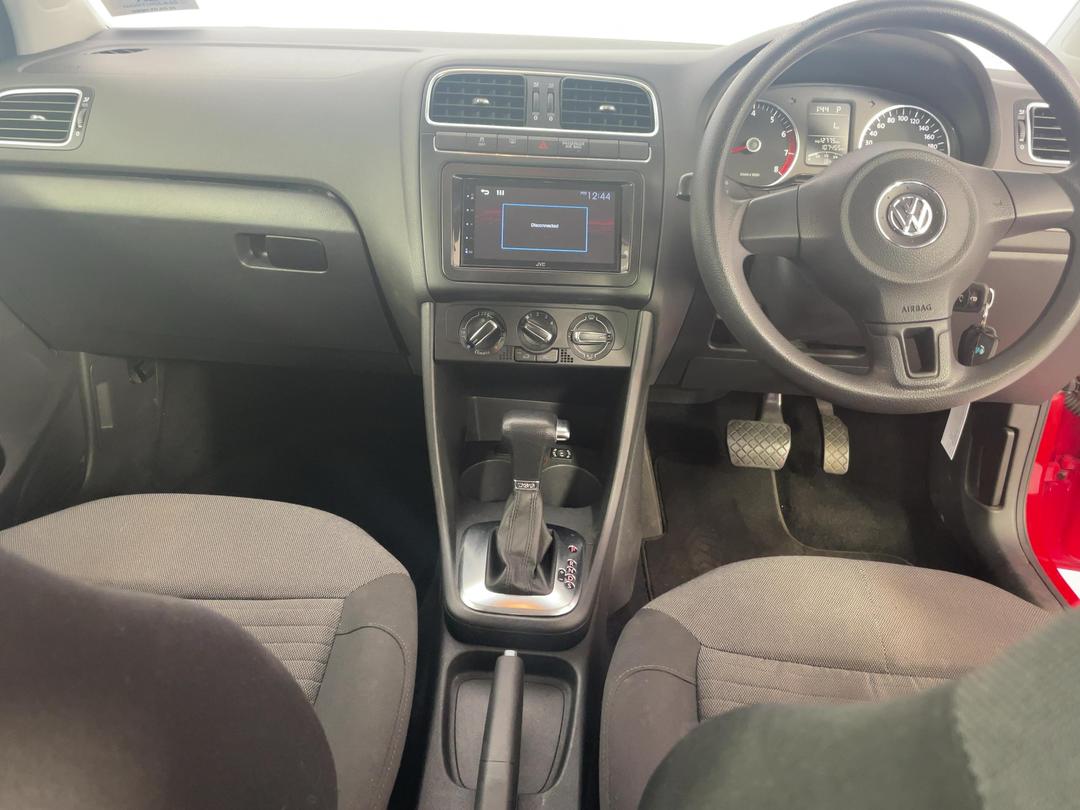 Photo '18' of Volkswagen Polo