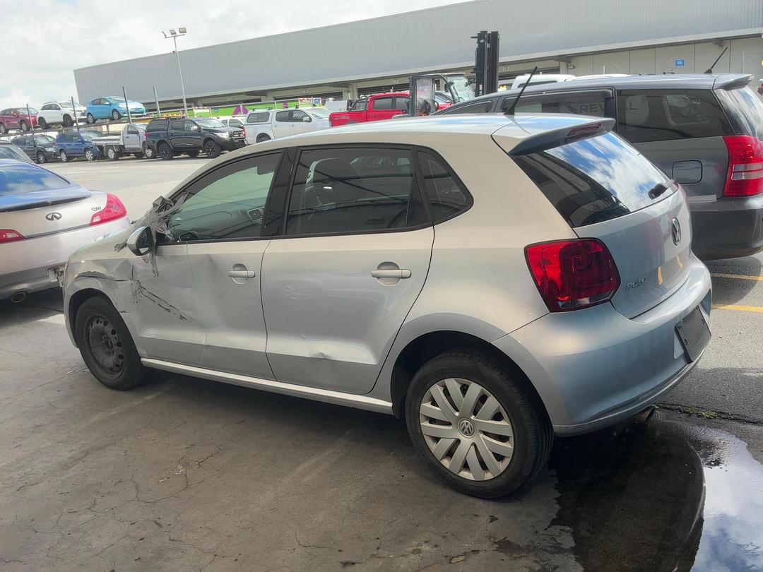 Photo '9' of Volkswagen Polo Photo '9' of Volkswagen Polo