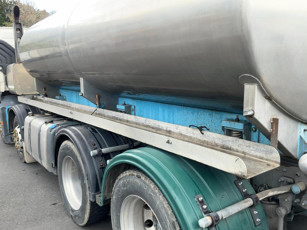 Photo '20' of Volvo FM480 Tanker