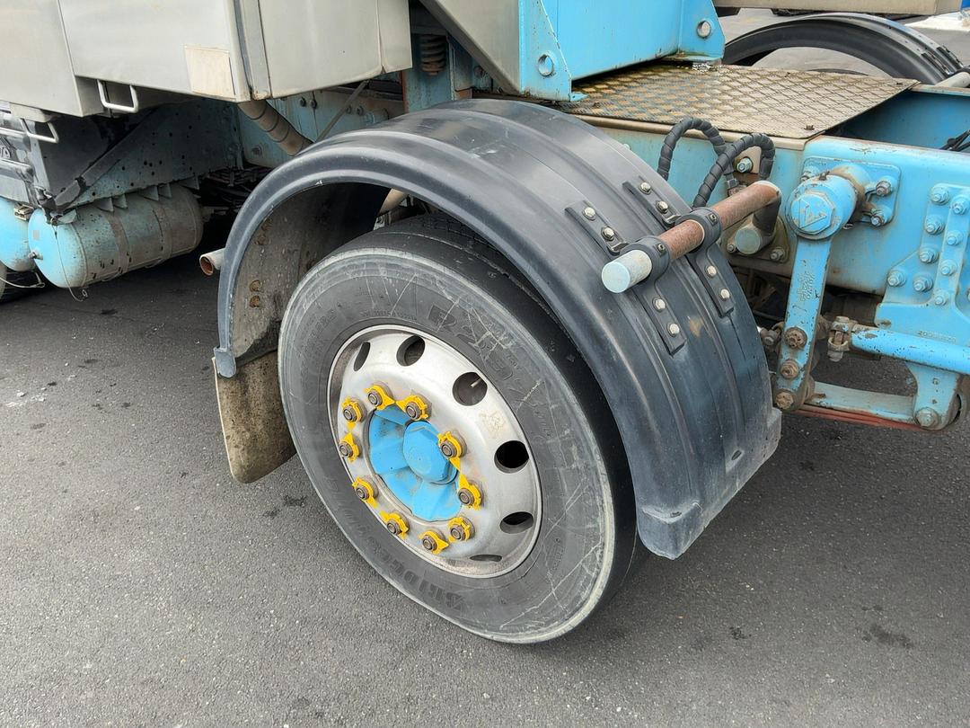 Photo '30' of Volvo FM480 Tanker