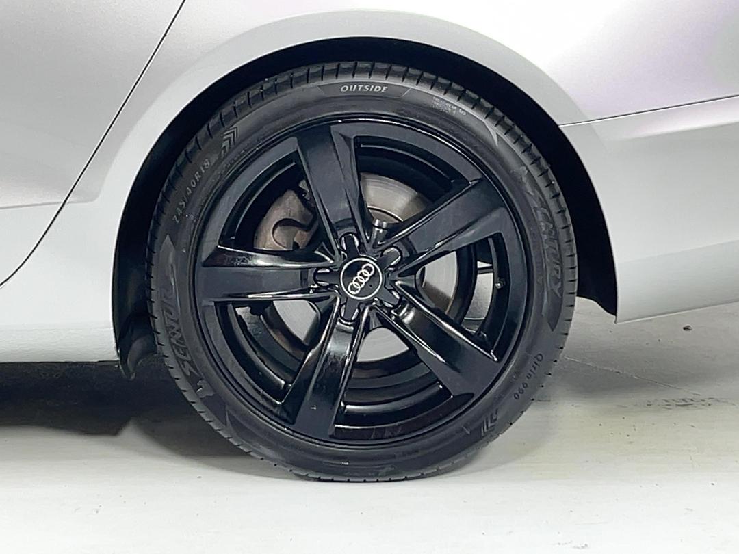 Photo '11' of Audi A5