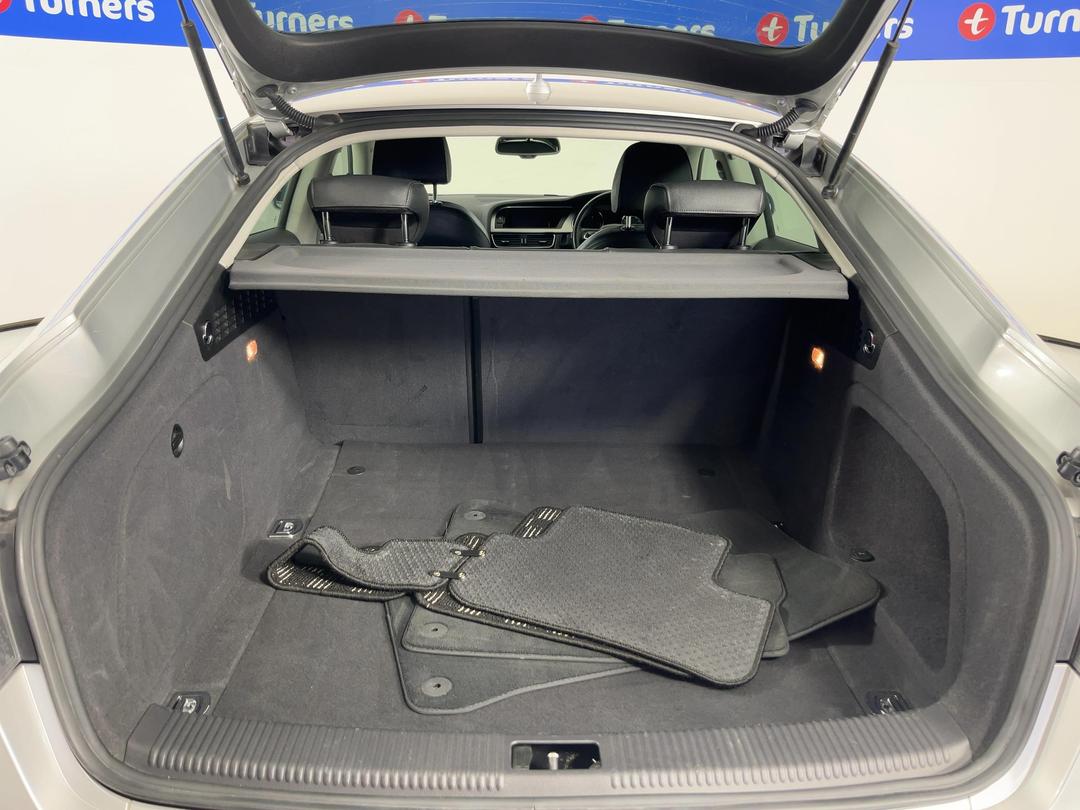 Photo '14' of Audi A5